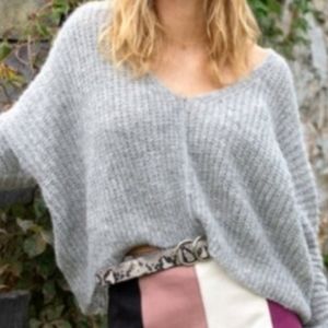 Grey sweater by Free People size XL